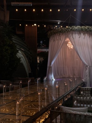 המלצה על חצר המלכה