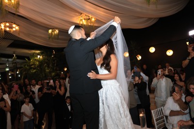 המלצה על חצר המלכה