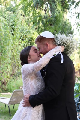 המלצה על בראשית צילום