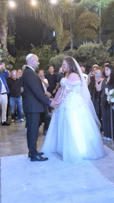 המלצה על בראשית צילום