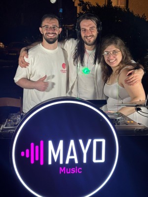המלצה על מאיו מיוזיק - שימי גרין