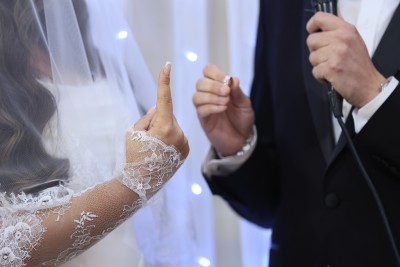 המלצה על גילי גלעדי