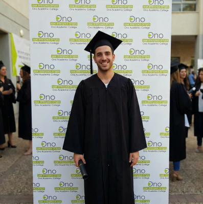 המלצה על יוני רז 