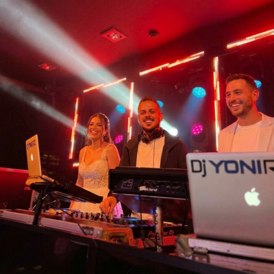 המלצה על יוני רז 