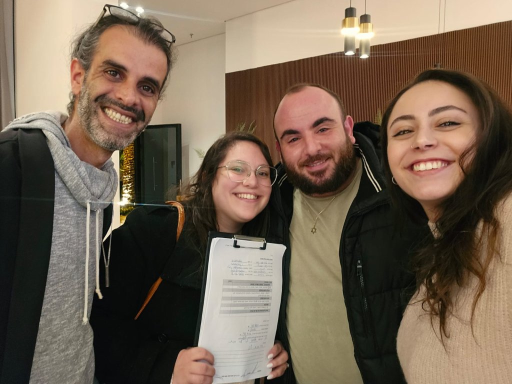 _מאורסים_מאורסות_35