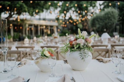 גני אירועים במרכז - ירוק על המים